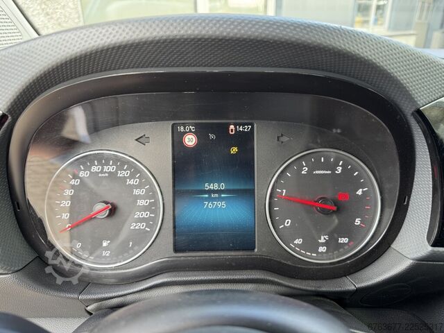 Mercedes-Benz Citan 110 CDI 95HP Diesel 2021 Air conditioning / DAB+ / Apple CarPlay / Camera / Allo MERCEDES-BENZ Citan 110 CDI 95PK Diesel 2021 Airco / DAB + / Apple Carplay / Camera / LM Velgen