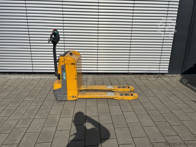 Elektrische Niederhubwagen Jungheinrich EJE 120