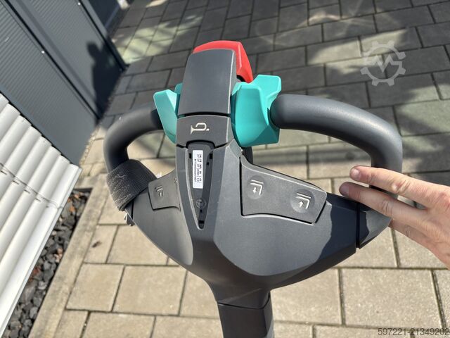 Elektrische Niederhubwagen Jungheinrich EJE 120