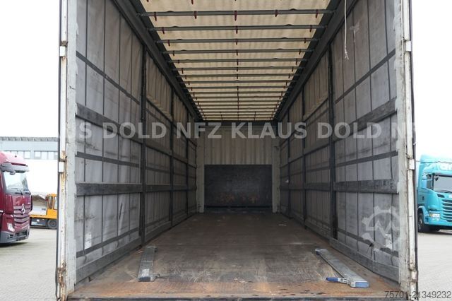 Open semitrailer with tarp KRONE SD Pritsche Plane Liftachse Edscha