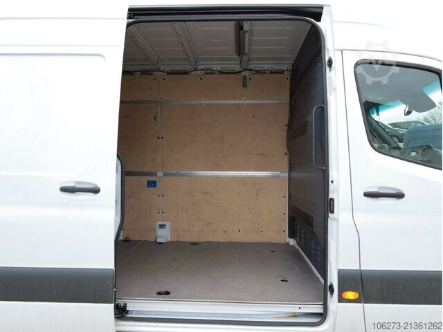 Kastenwagen hoch Mercedes-Benz eSprinter 312 Kasten FWD,3.924mm Radstand