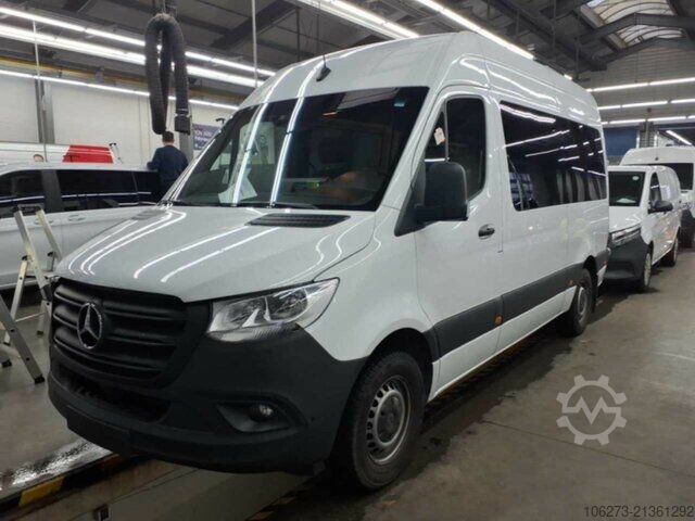 Kleinbus Mercedes-Benz Sprinter 317 CDI Kombi,Rollstuhllift,8Sitze
