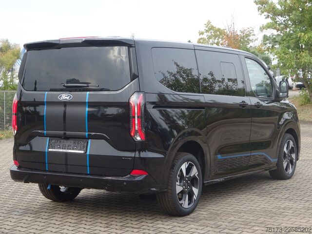 Kleinbus FORD Tourneo Custom 320L1 Sport AWD Exklusiv Stndhz
