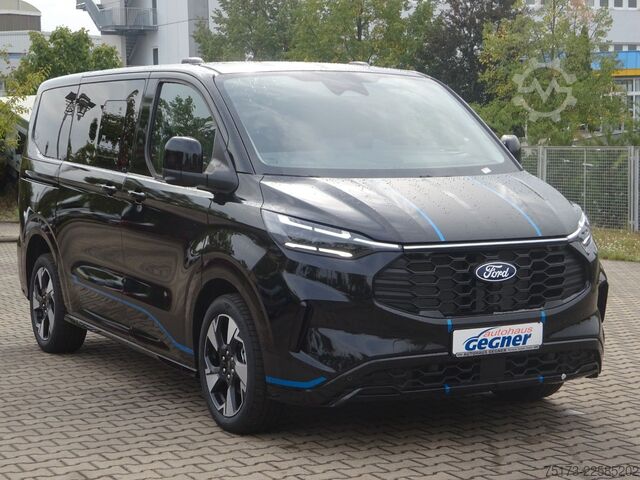 Kleinbus FORD Tourneo Custom 320L1 Sport AWD Exklusiv Stndhz