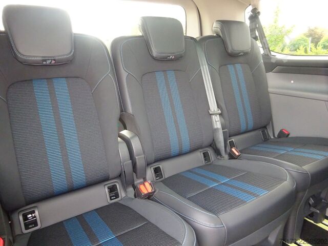 Kleinbus FORD Tourneo Custom 320L1 Sport AWD Exklusiv Stndhz