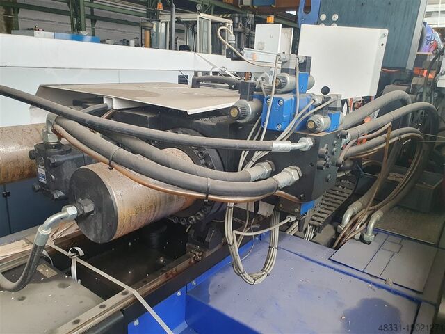 Injection molding machine up to 5000 KN ENGEL VC 1800/300
