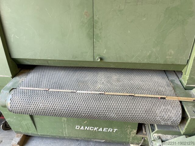 Breitbandschleifmaschine DANCKAERT