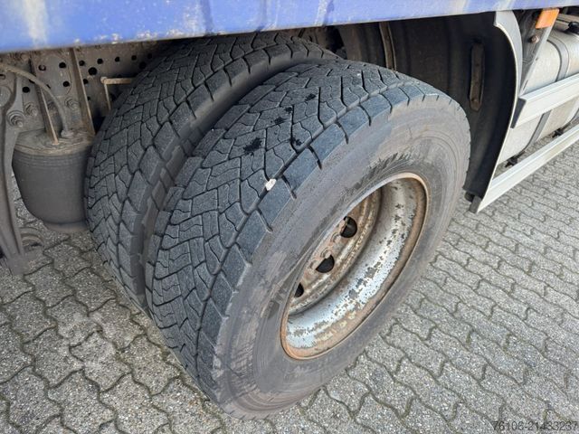 Box truck MERCEDES-BENZ Actros 2545 6x2 Getränkewagen