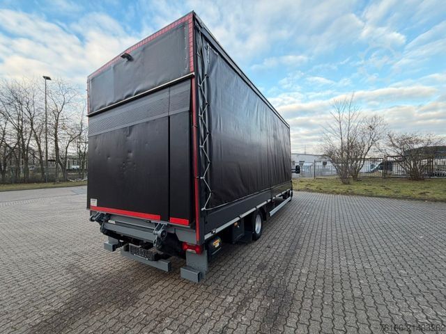 Curtain sider van IVECO Daily 72C18 Hi-Matic Pritsche Plane+LBW*Webasto*