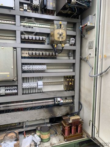 Festbett-Fräsmaschine Correa A 25/25