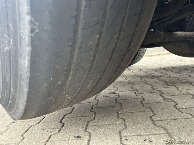 Hook arm system Volvo FH 500 Globetrotter 8x2 Tridem / VDL Hook 25 To...
