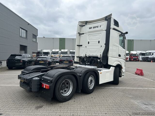 Standard-SZM Mercedes-Benz Actros 2645 Bigspace / 6x2 / 565 dkm / Stuur + ...