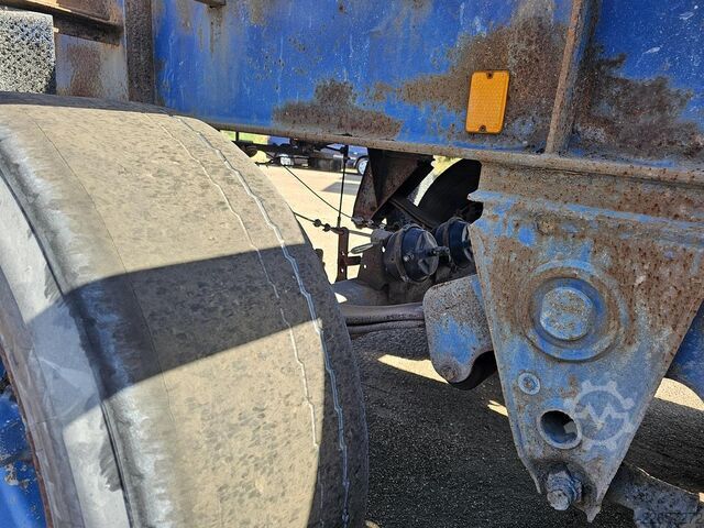 Flachbett FLANDRIA op 3/32 T /STEEL SUSPENSION /BPW DRUM / CONTAIN...