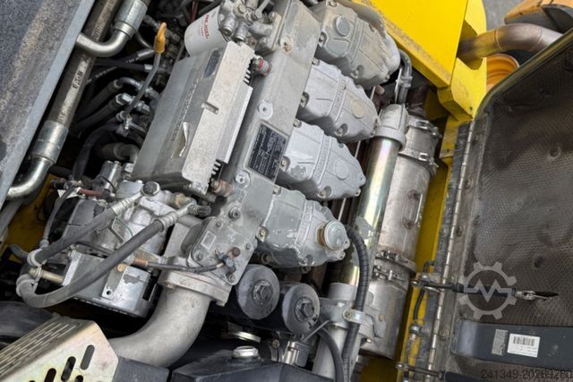 Other LIEBHERR 900 C 3xBuckets