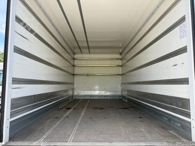 LKW mit Kofferaufbau MERCEDES-BENZ ATEGO 918 L Koffer 5,30 m LBW 1,5 T*E 6D*NL 4 T