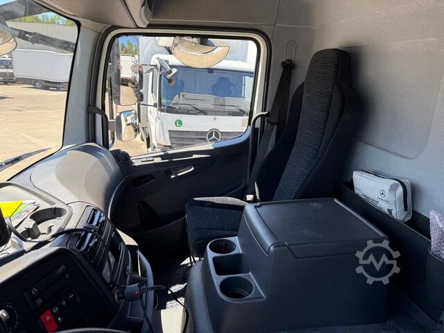 LKW mit Kofferaufbau MERCEDES-BENZ ATEGO 918 L Koffer 5,30 m LBW 1,5 T*E 6D*NL 4 T