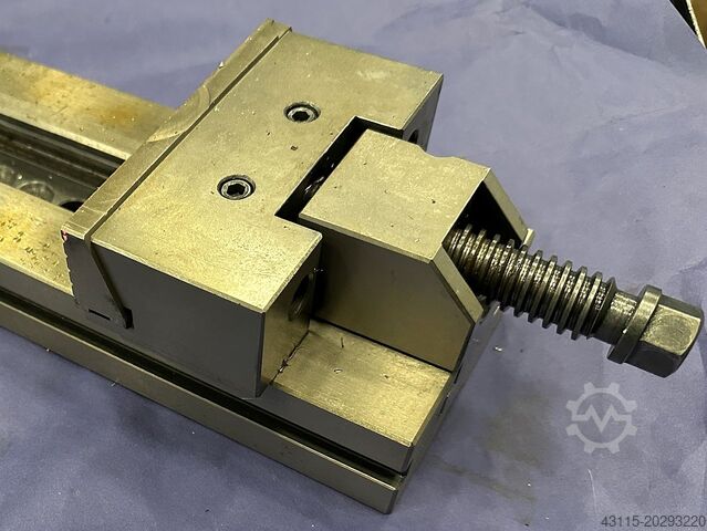 Schraubstock unknown 150 x 300