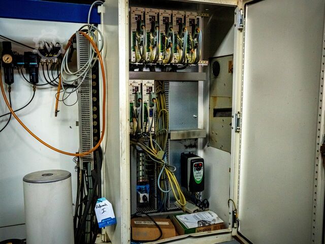 Werkzeugschleifmaschine ROLLOMATIC CNC 2000 XT