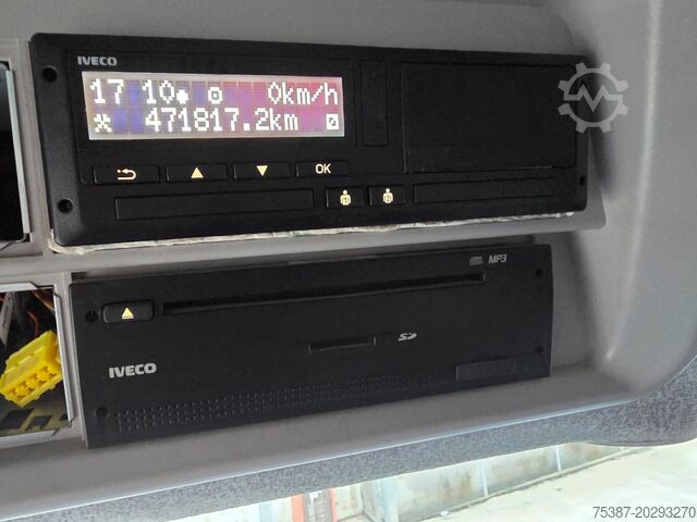 Hakenlift LKW iveco Trakker