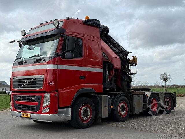 Standard tractor Volvo FH 8x2 KRAAN PALFINGER 74tm/Flyjib /LIER/WINCH!...