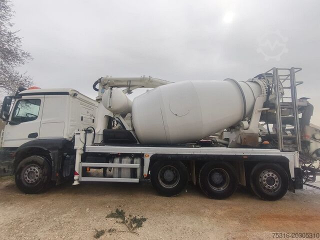 Lkw mit maßgeschneiderter Aufbau Mercedes-Benz ACTROS 3243