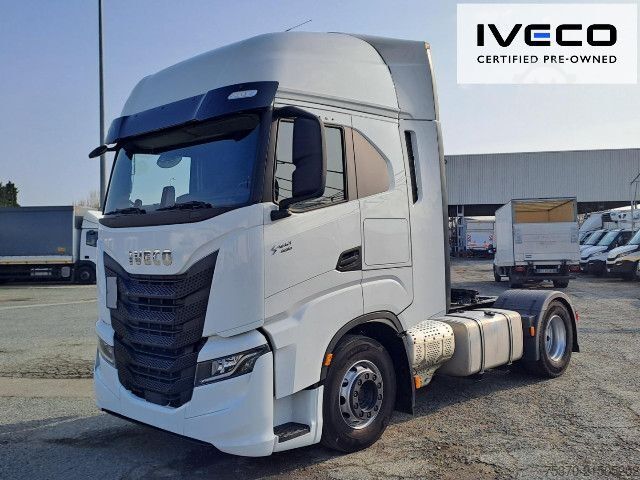 Standard tractor unit IVECO S-WAY AS440S49T/P