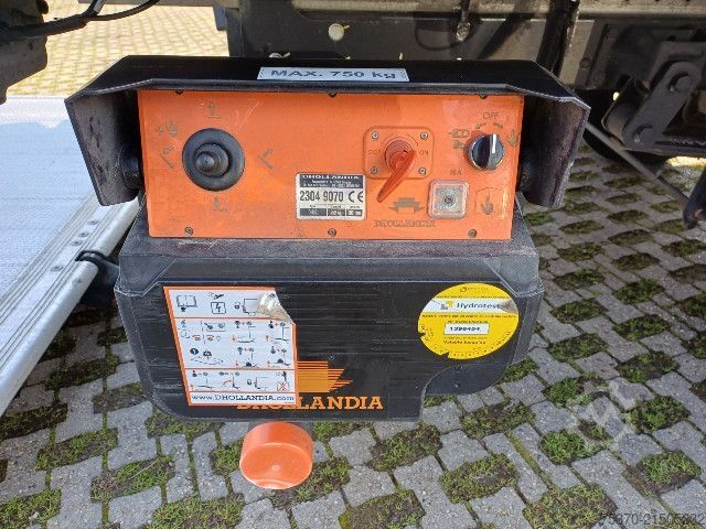 Transporter mit Koffer IVECO DAILY 35C16 3.0