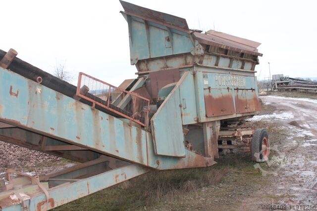 Screening plant Powerscreen Commander 1800