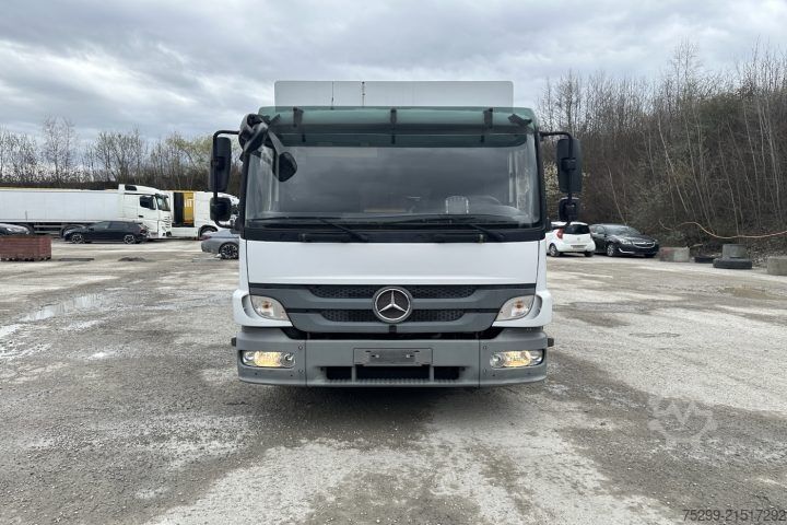 Kühlkoffer-LKW Mercedes-Benz Atego 1022 4x2 Kühlkoffer+HB / Swiss-Vehicle