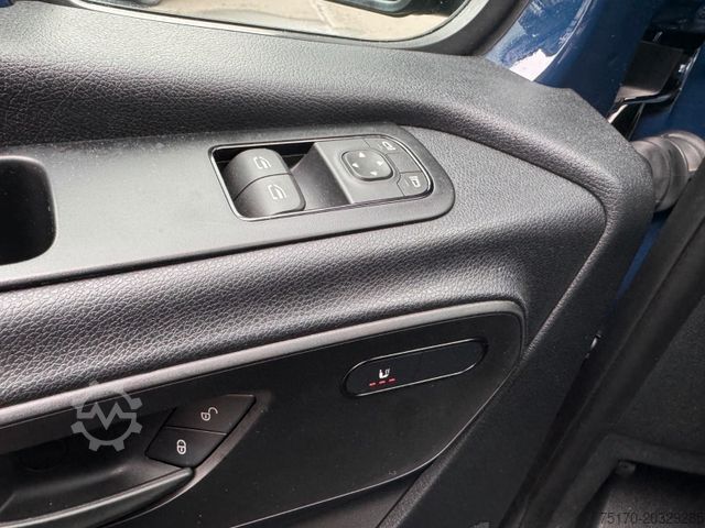Pick-up van MERCEDES-BENZ Sprinter 215 CDI DoKa 9G Klima AHK SHZ