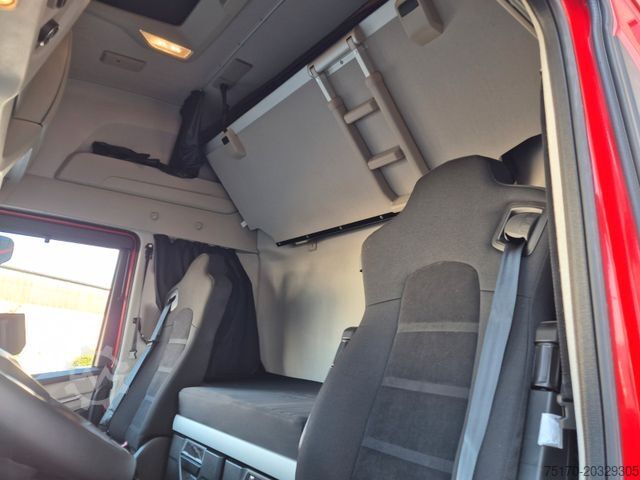 LKW mit Getränkeaufbau IVECO AS260S50Y/FS Schwenkwand LBW 2xAHK CAM Intarder