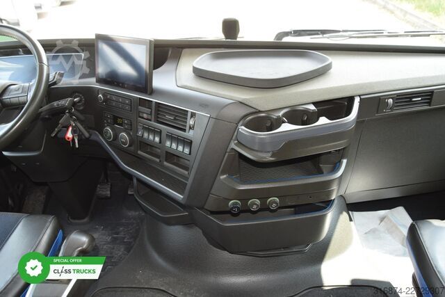 Standard SZM VOLVO FH 460 Globetrotter XL i-Save