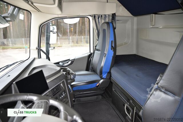 Standard SZM VOLVO FH 460 Globetrotter XL i-Save
