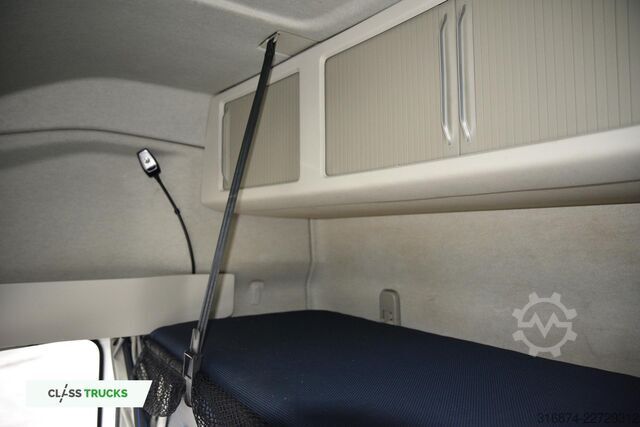 Standard SZM VOLVO FH 460 Globetrotter XL i-Save