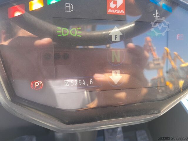 Rough terrain forklift Ausa C201HX4