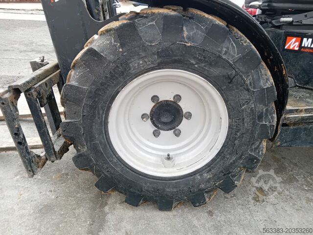 Rough terrain forklift Manitou MC18.4 D