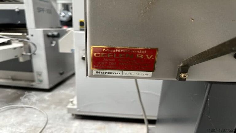 Verschiedene Horizon GM 5 Spine taping machine