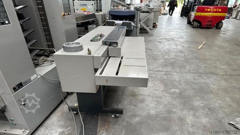 Verschiedene Horizon GM 5 Spine taping machine