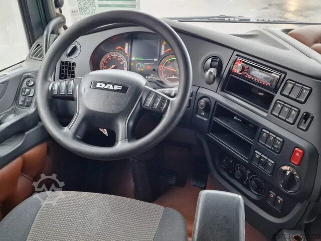 Viehtransport DAF XF 440 SuperSpaceCab 6x2*4 - Cuppers 1-2-3 deck...