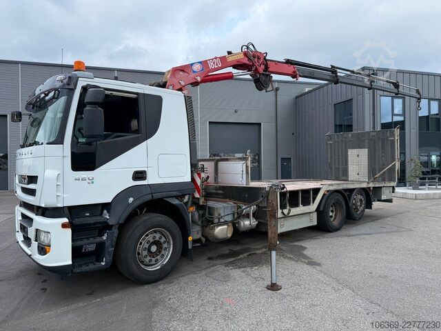 Autotransporter LKW IVECO Stralis 420 6x2 Maschinetransport HMF1823 Crane