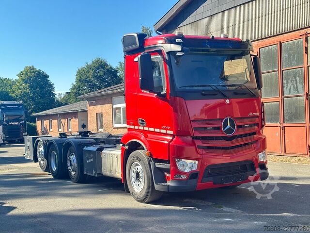 LKW-Fahrgestell MERCEDES-BENZ Antos 3245 8x2 Chassi PTO Lift /Lenkachse
