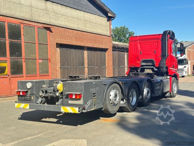LKW-Fahrgestell MERCEDES-BENZ Antos 3245 8x2 Chassi PTO Lift /Lenkachse