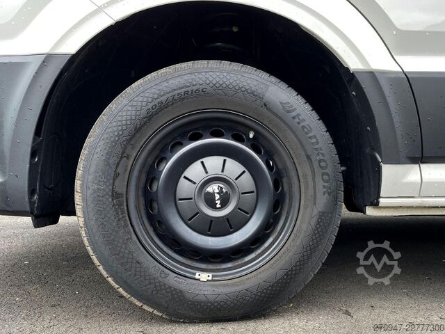 High top van MAN TGE 3.180 L3H3 Kasten LED PDC AHK TEMPOMAT NAVI