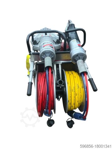 Hydraulic tool kit for rescue Lukas