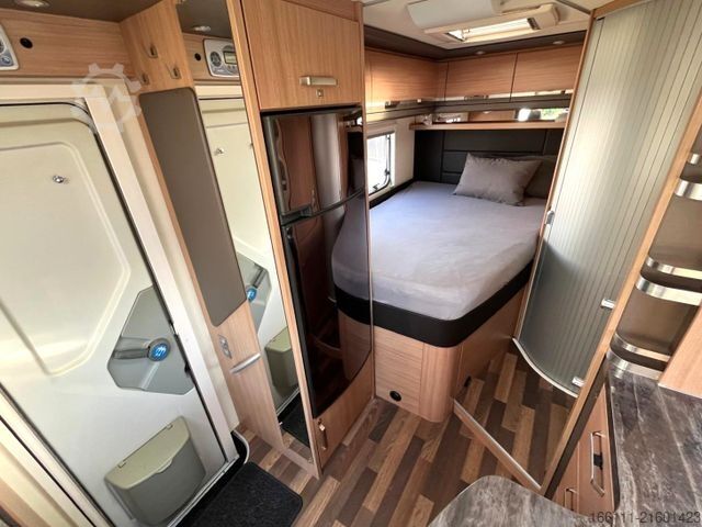 Teilintegriertes Wohnmobil KNAUS Ski Ti 650 MF Festbett -  - Klima -