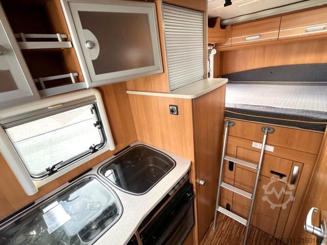 Integriertes Wohnmobil DETHLEFFS Globebus I 001 - Hub/Festbett -  -