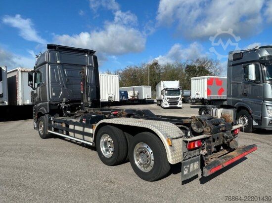 Kipper LKW MERCEDES-BENZ ACTROS 2551 L 6X2 LENK-LIFTACHSE, HIAB-LIFT 2019, E6, RETARDER, CB-FUNK