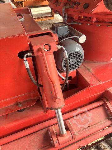 Raupenarbeitsbühne Teupen Leo 36