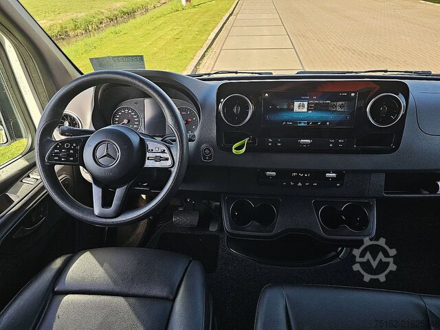High-roof van MERCEDES-BENZ SPRINTER 314 L2H2 Mbux10 Automaat