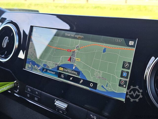 High-roof van MERCEDES-BENZ SPRINTER 314 L2H2 Mbux10 Automaat